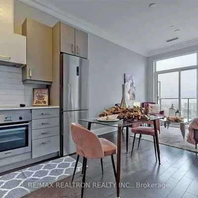 28, Uptown, Unionville, Markham