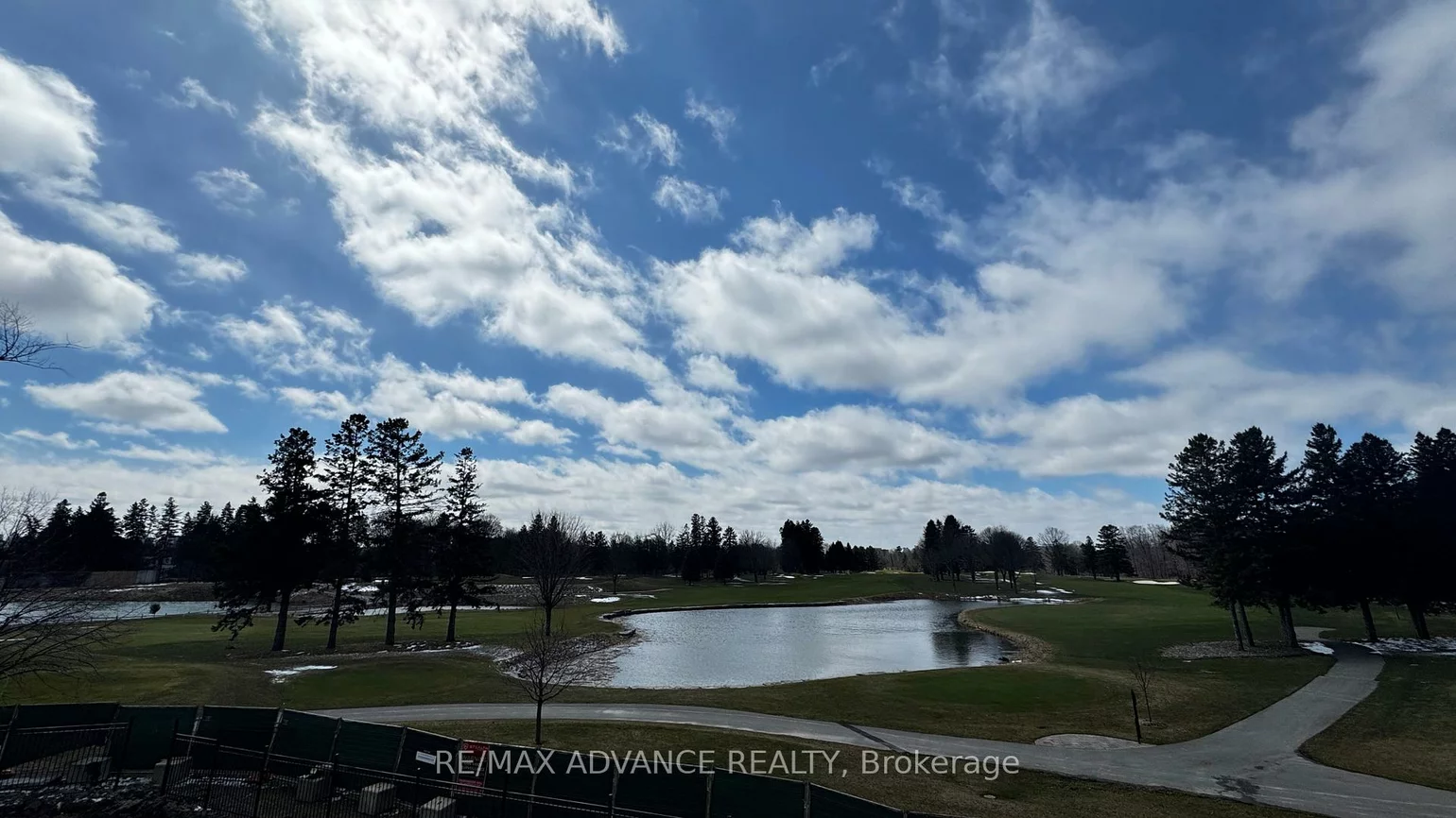 399, Royal Orchard, Royal Orchard, Markham