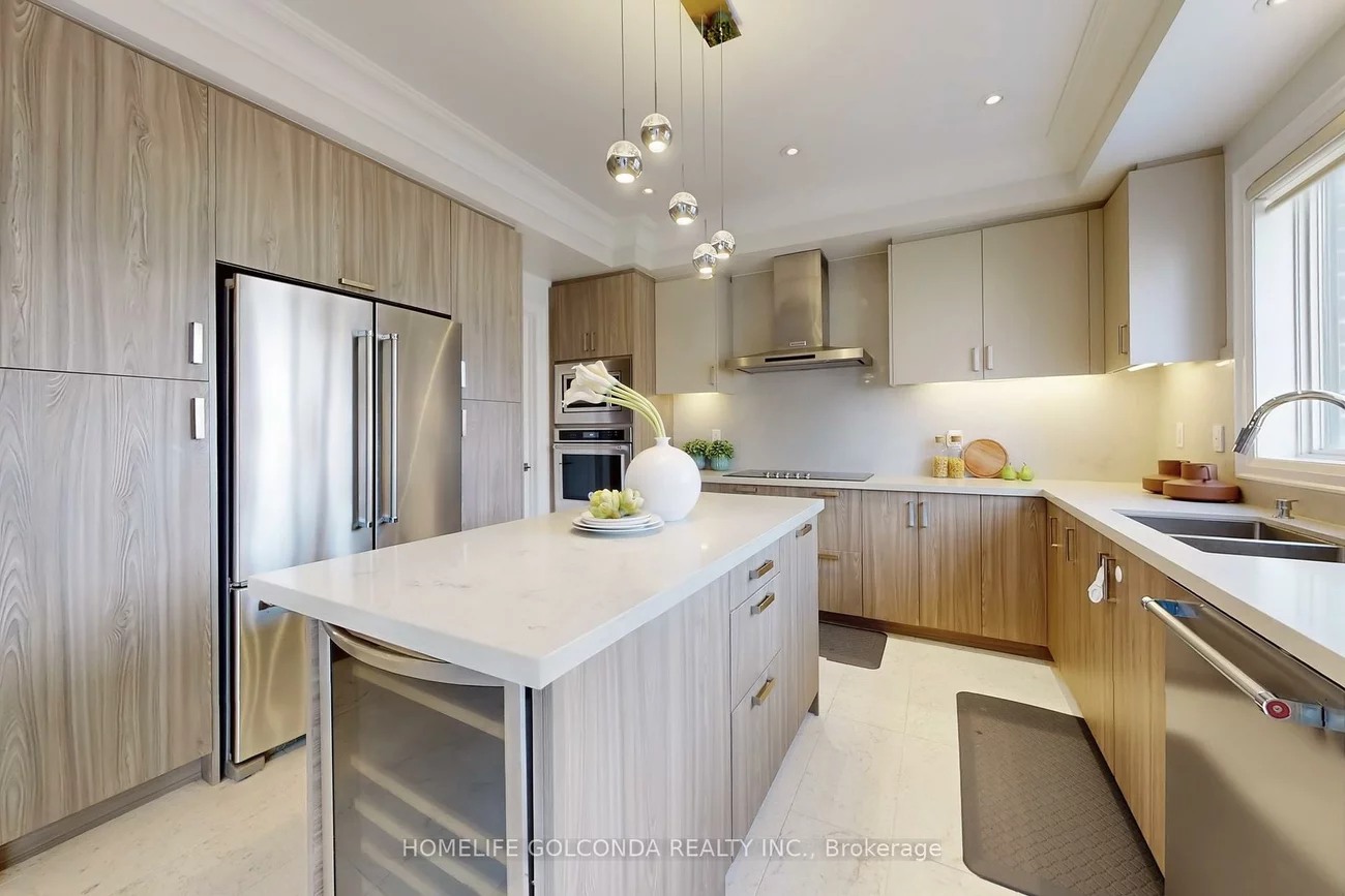 54, Saddlecreek, Commerce Valley, Markham