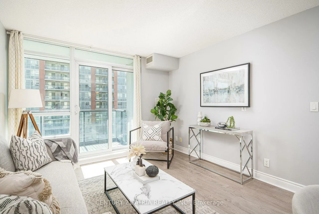 55, south town centre, Unionville, Markham