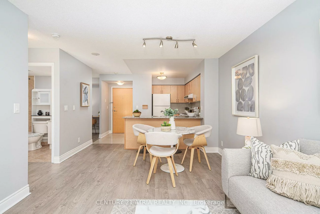 55, south town centre, Unionville, Markham