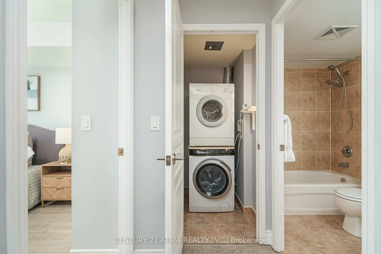 55, south town centre, Unionville, Markham