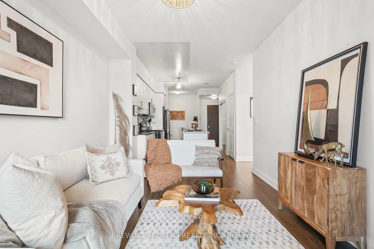 7171, Yonge, Thornhill, Markham