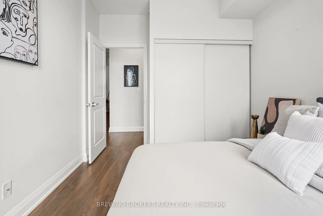 7171, Yonge, Thornhill, Markham