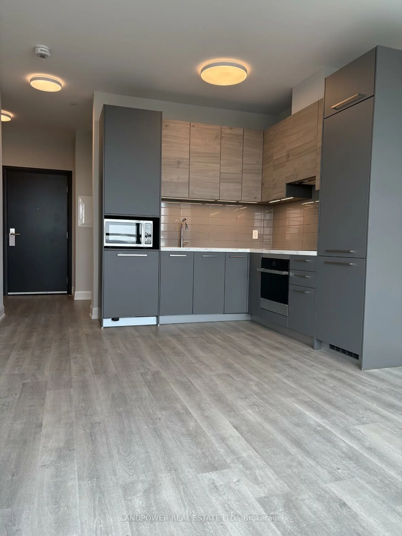 38, Gandhi, Commerce Valley, Markham