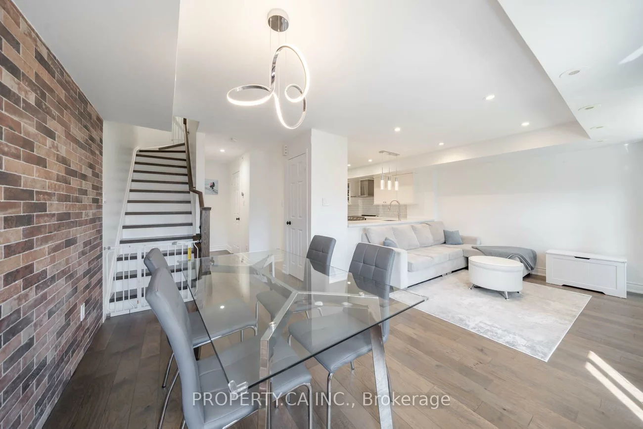 308, John, Aileen-Willowbrook, Markham