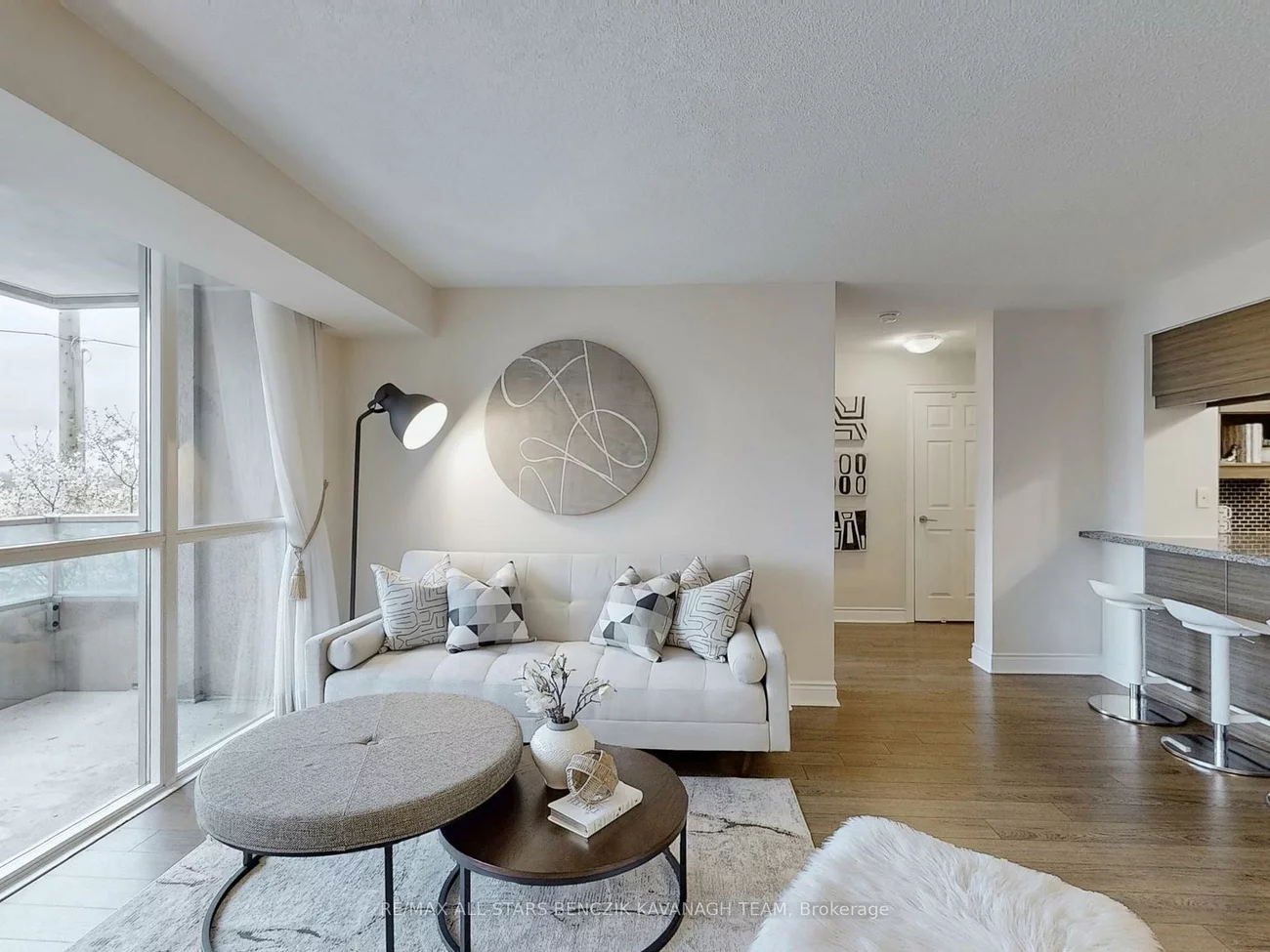 23, Cox, Unionville, Markham