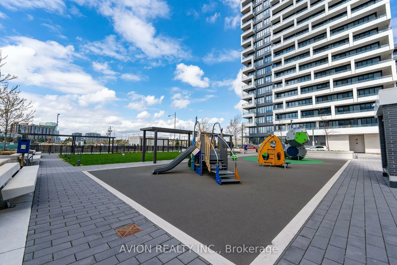 38, Water Walk, Unionville, Markham