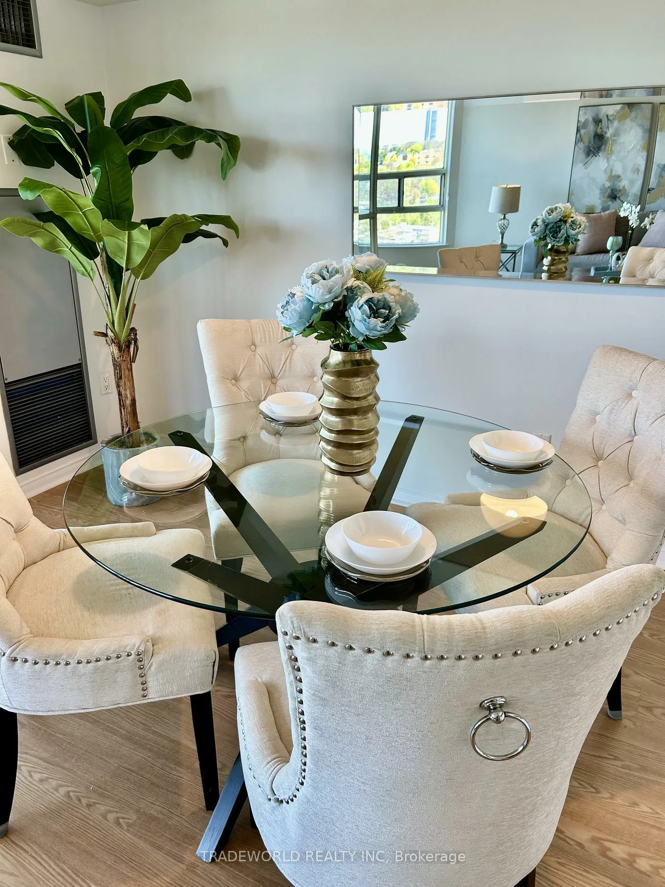 7825, Bayview, Aileen-Willowbrook, Markham