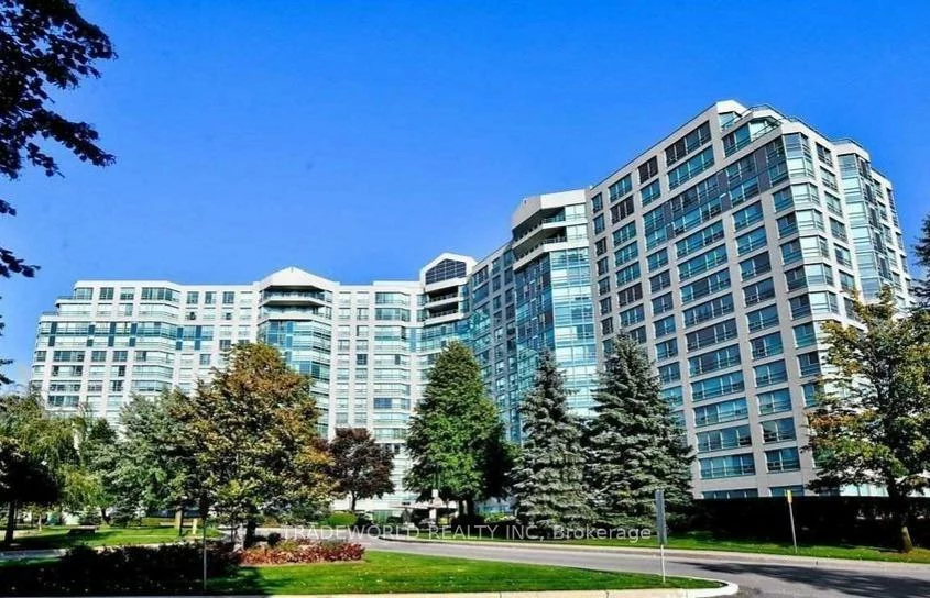 7825, Bayview, Aileen-Willowbrook, Markham