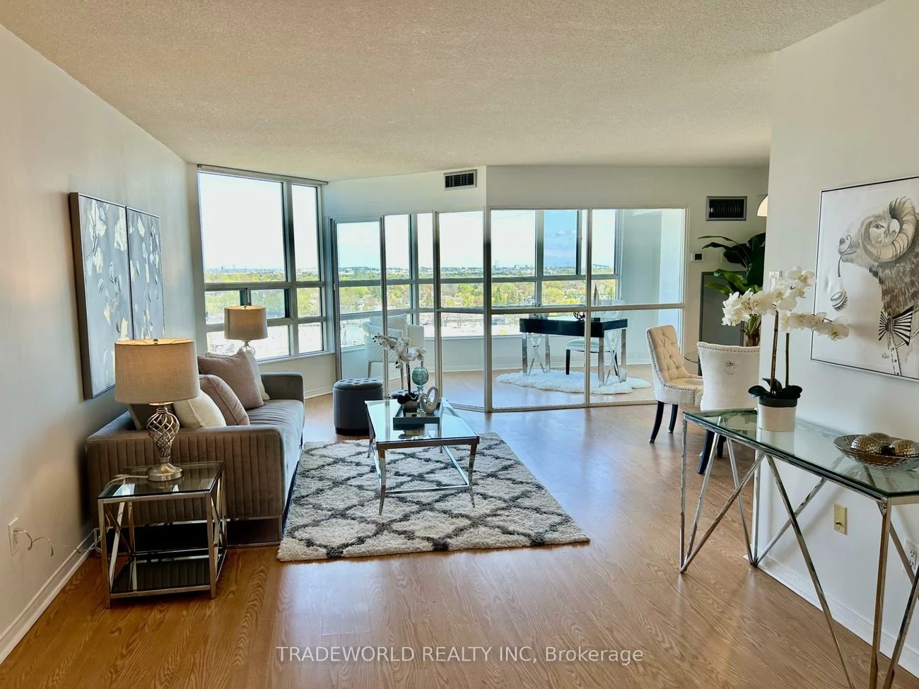 7825, Bayview, Aileen-Willowbrook, Markham