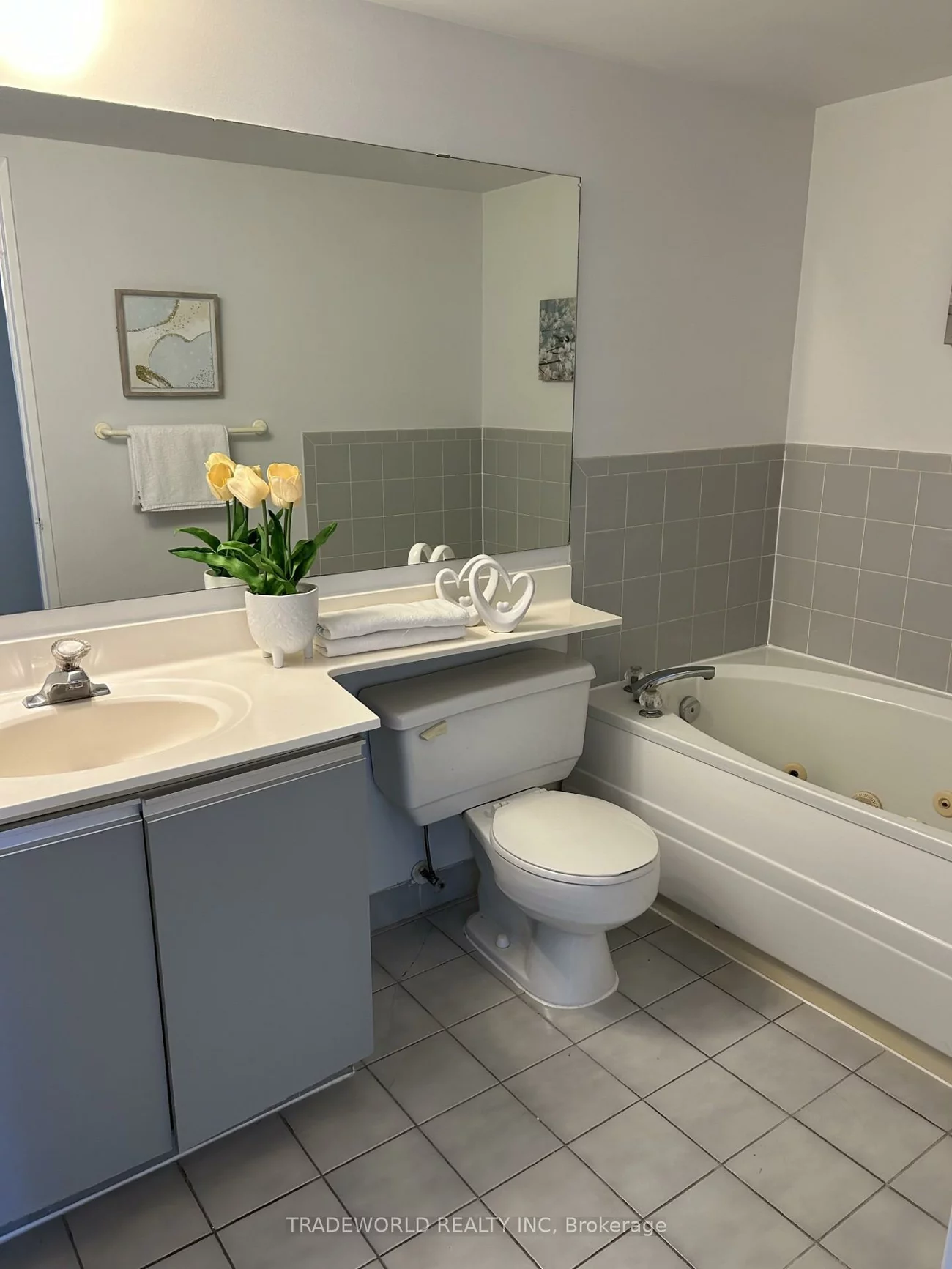 7825, Bayview, Aileen-Willowbrook, Markham