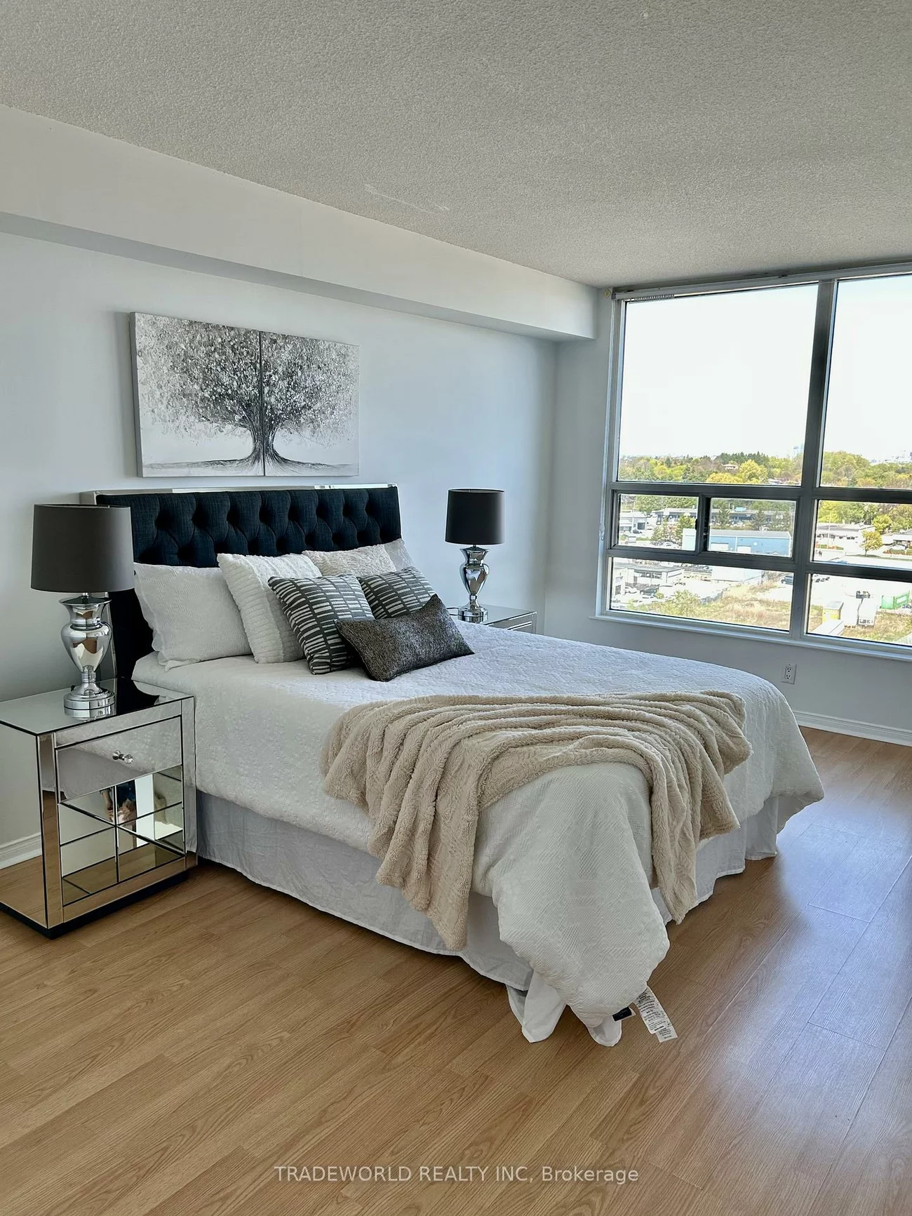 7825, Bayview, Aileen-Willowbrook, Markham