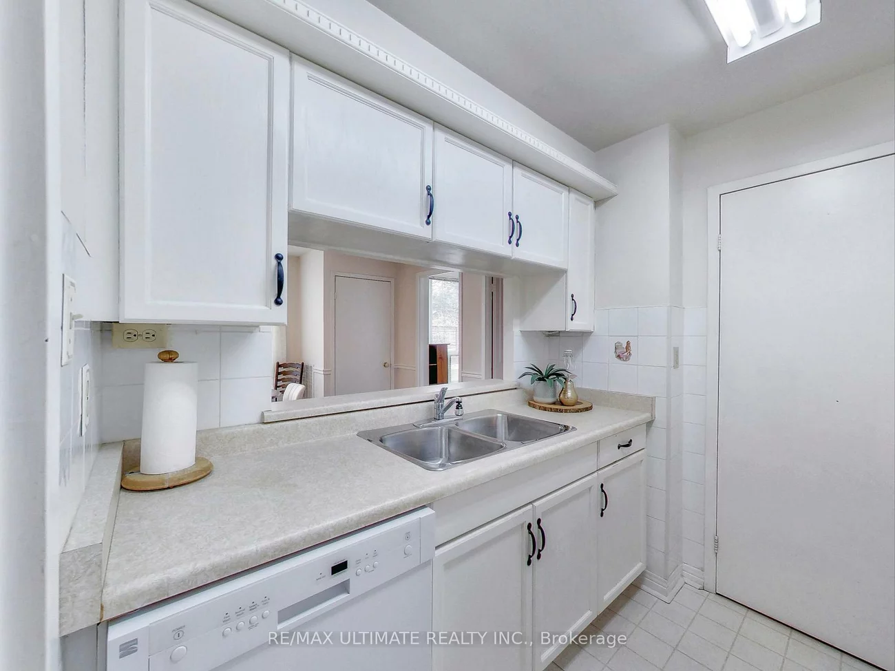 30, Wilson, Old Markham Village, Markham