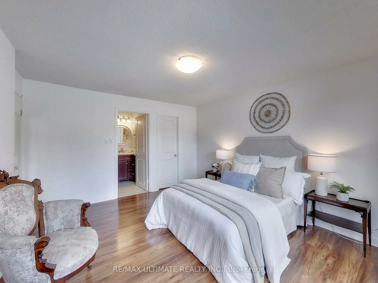 30, Wilson, Old Markham Village, Markham