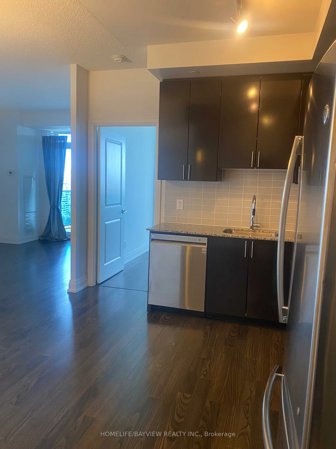 7167, Yonge, Thornhill, Markham