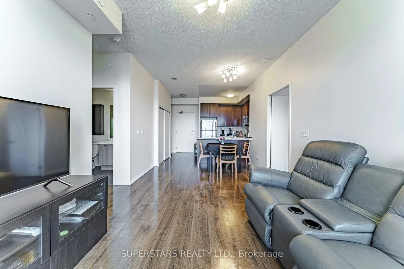 540, Bur Oak, Berczy, Markham