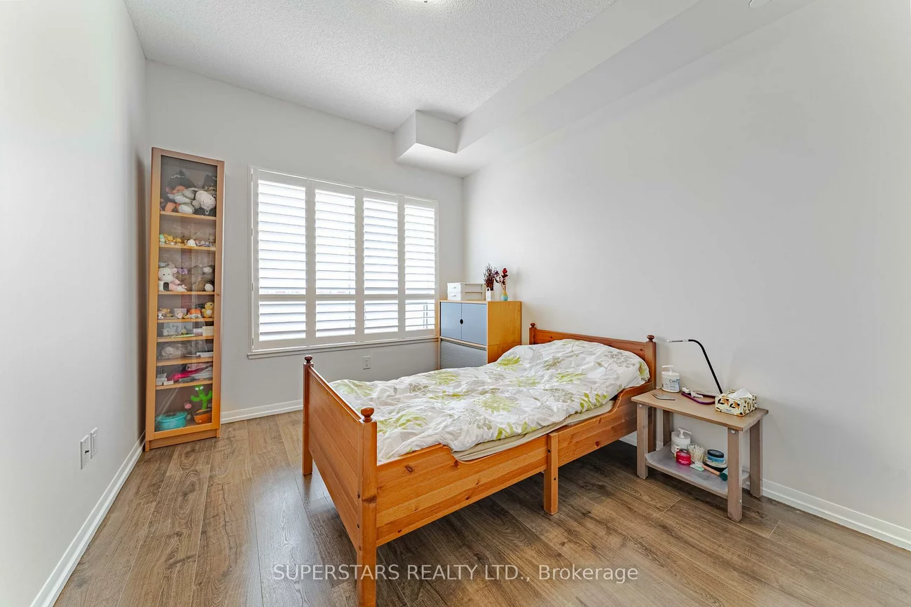 540, Bur Oak, Berczy, Markham