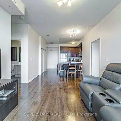 540, Bur Oak, Berczy, Markham