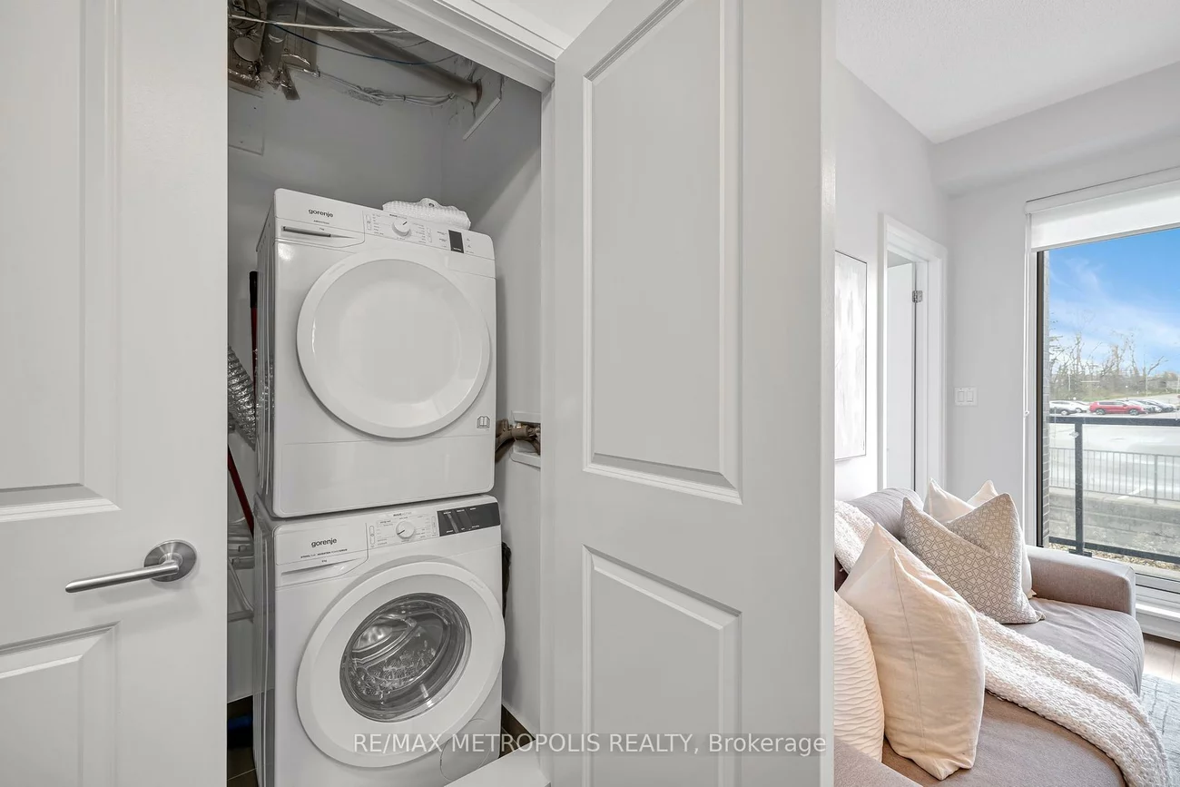 9700, Ninth, Greensborough, Markham