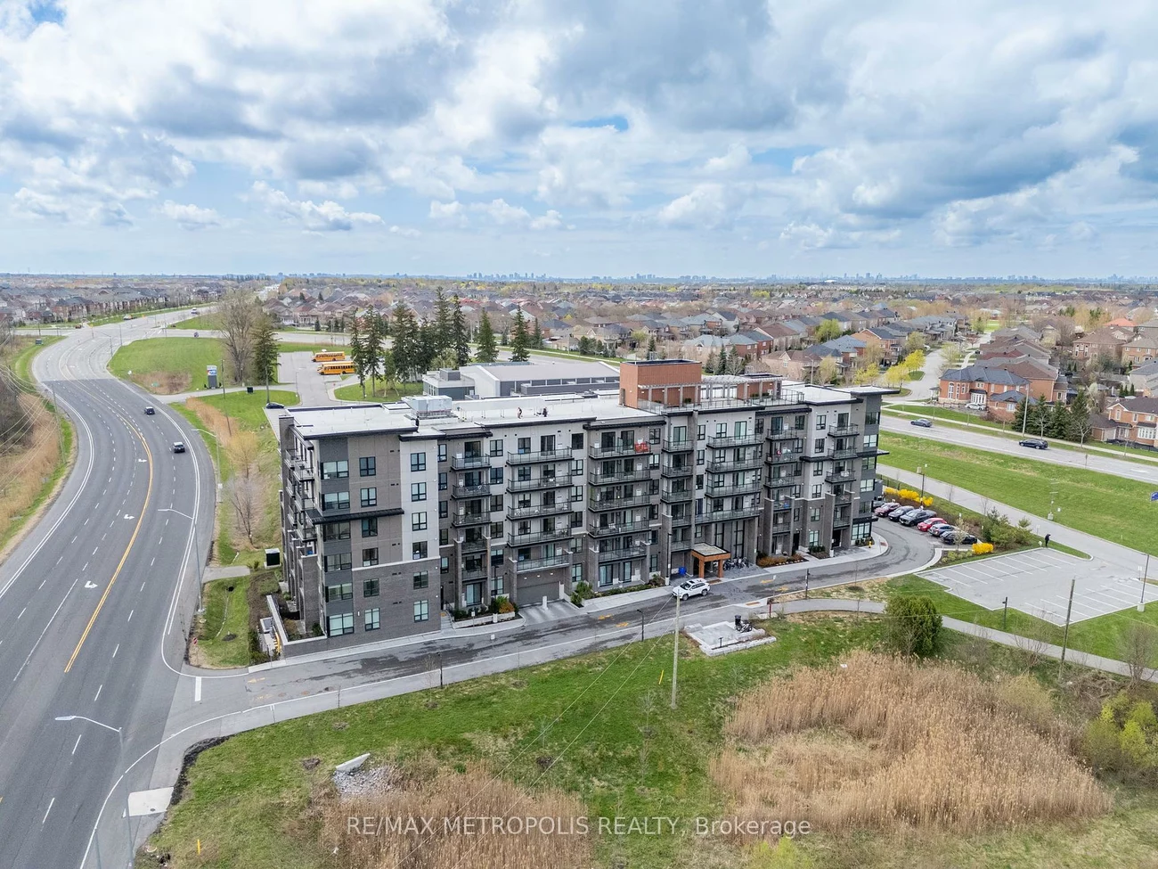 9700, Ninth, Greensborough, Markham