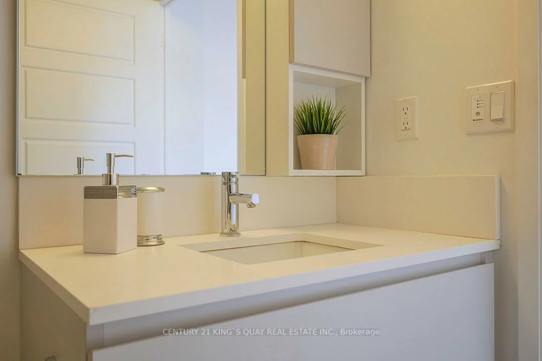 15, water walk, Unionville, Markham