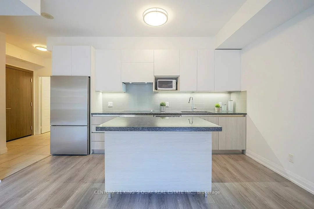 15, water walk, Unionville, Markham