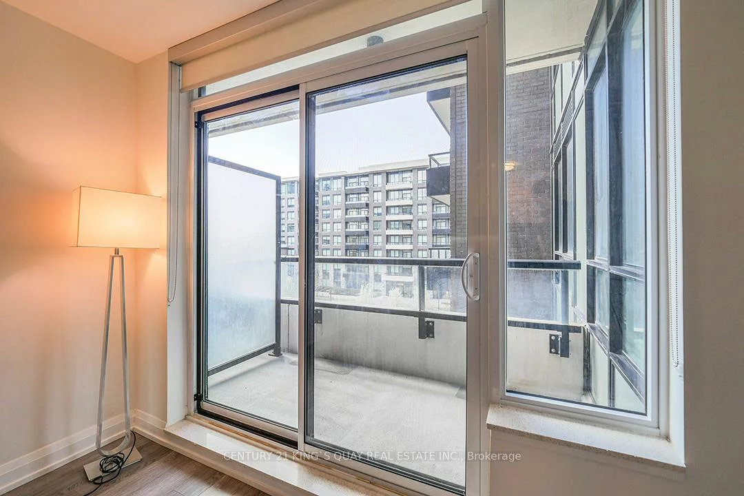 15, water walk, Unionville, Markham