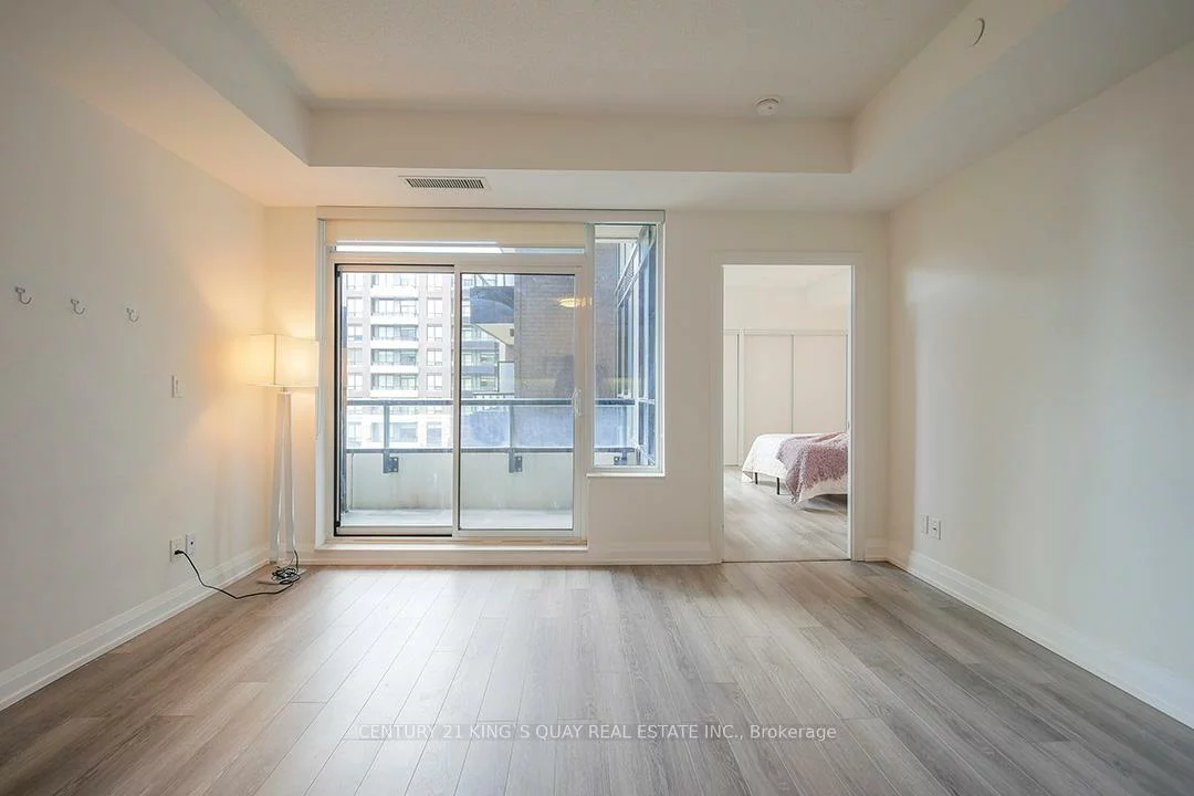 15, water walk, Unionville, Markham
