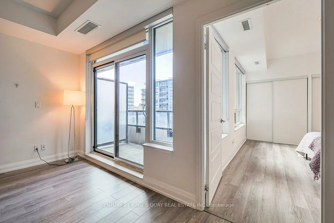 15, water walk, Unionville, Markham