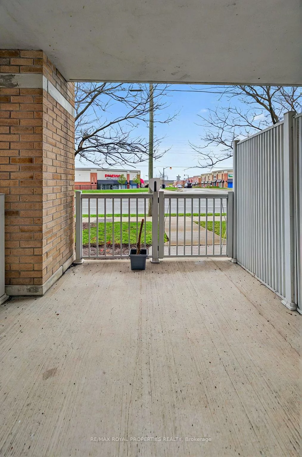 7424, Markham, Middlefield, Markham