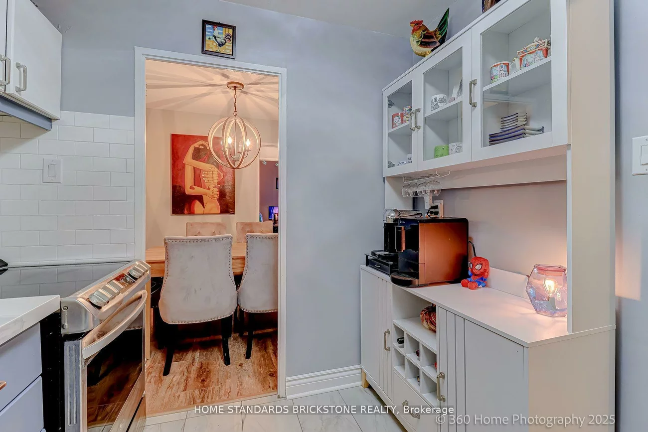 16, Elgin, Thornhill, Markham