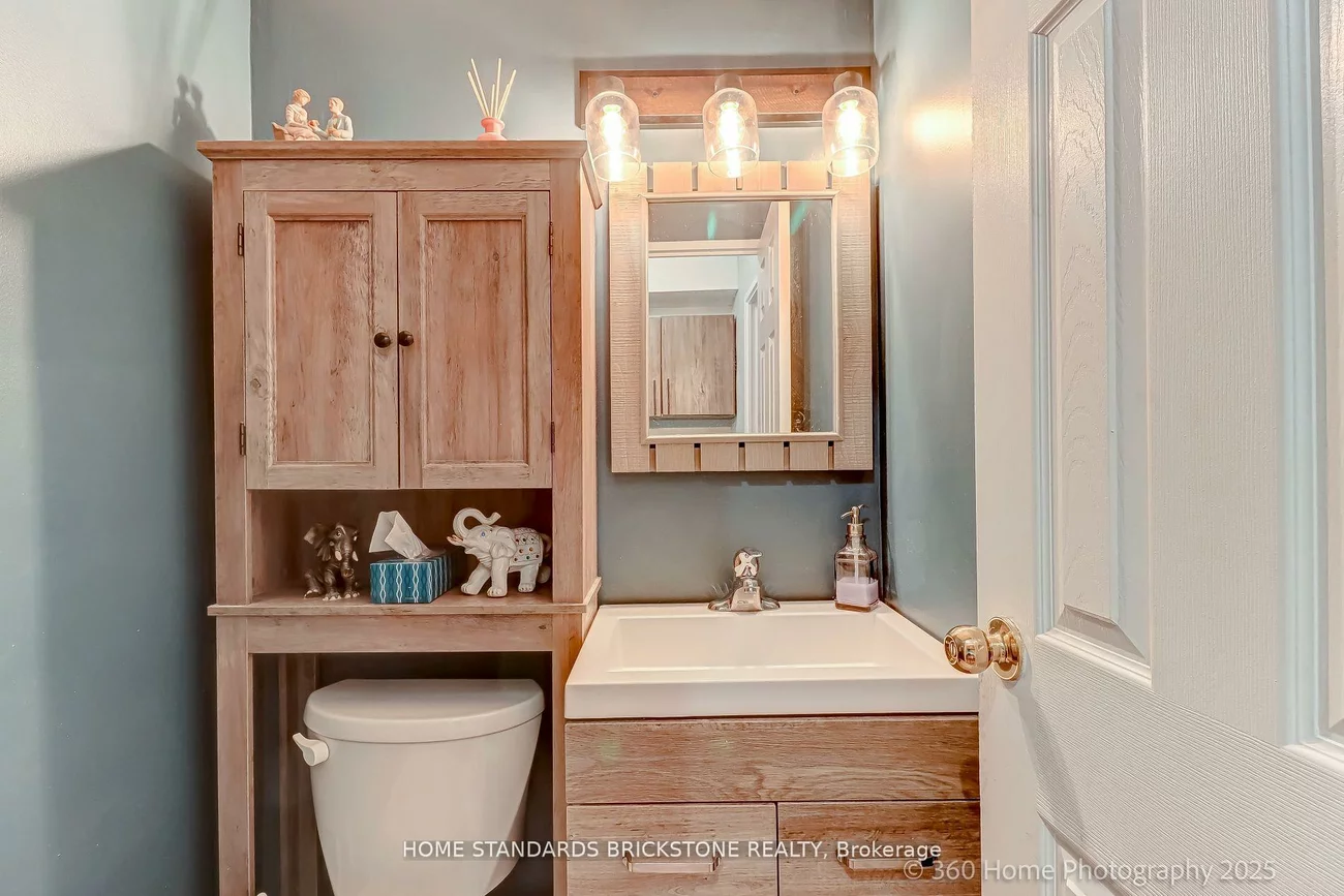 16, Elgin, Thornhill, Markham