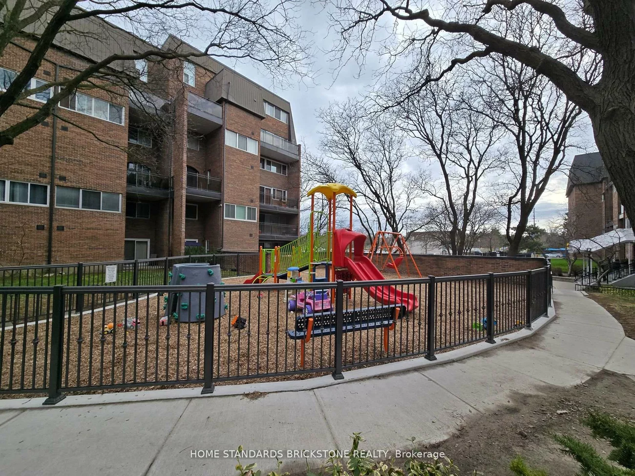 16, Elgin, Thornhill, Markham