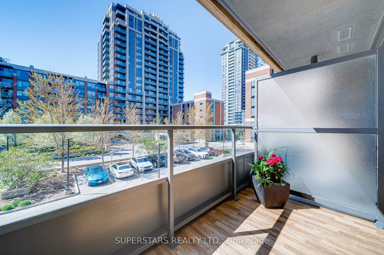 28, Uptown, Unionville, Markham