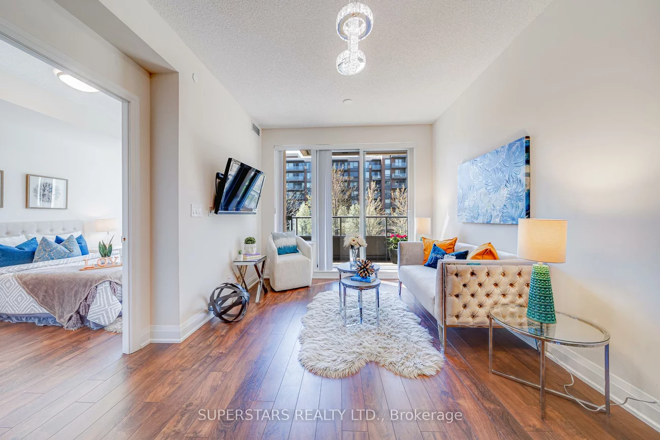 28, Uptown, Unionville, Markham
