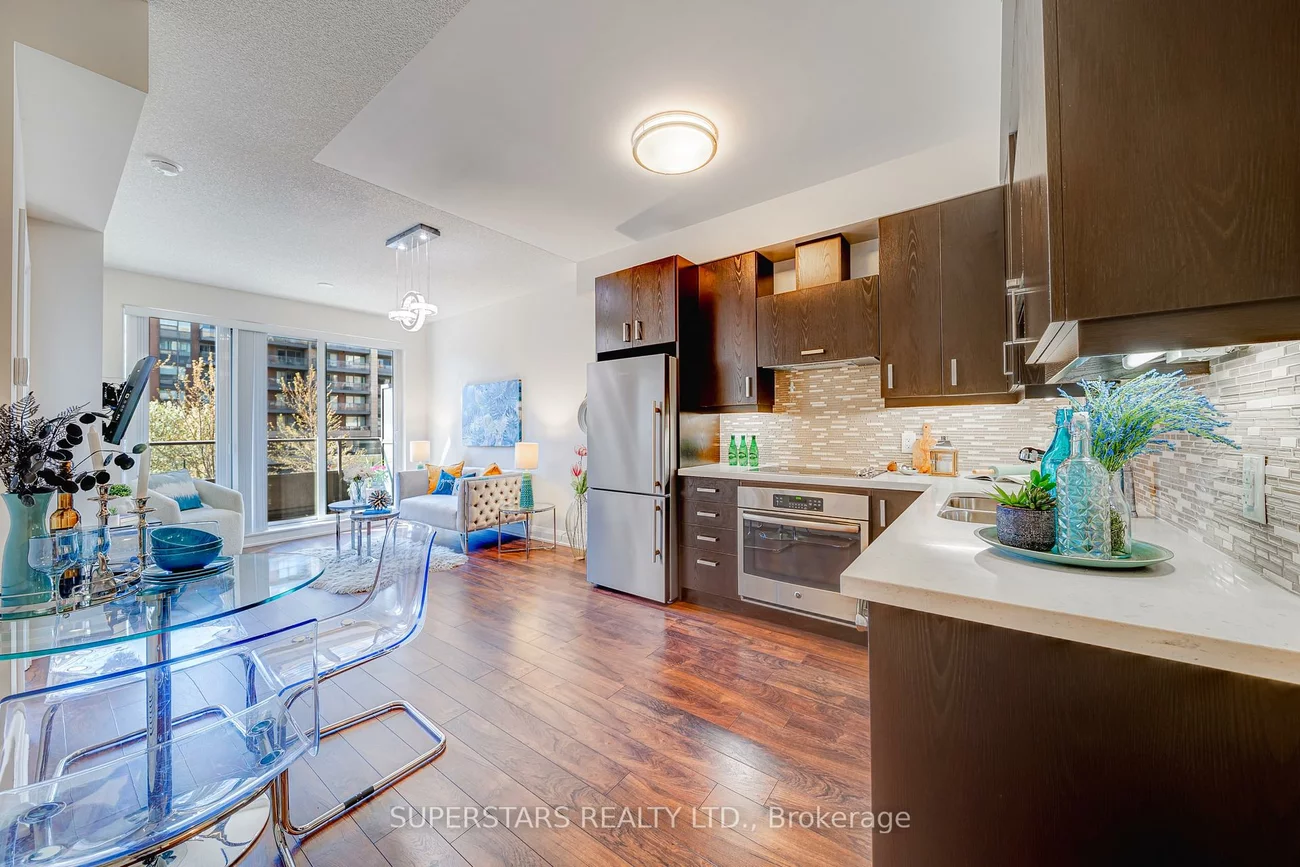 28, Uptown, Unionville, Markham
