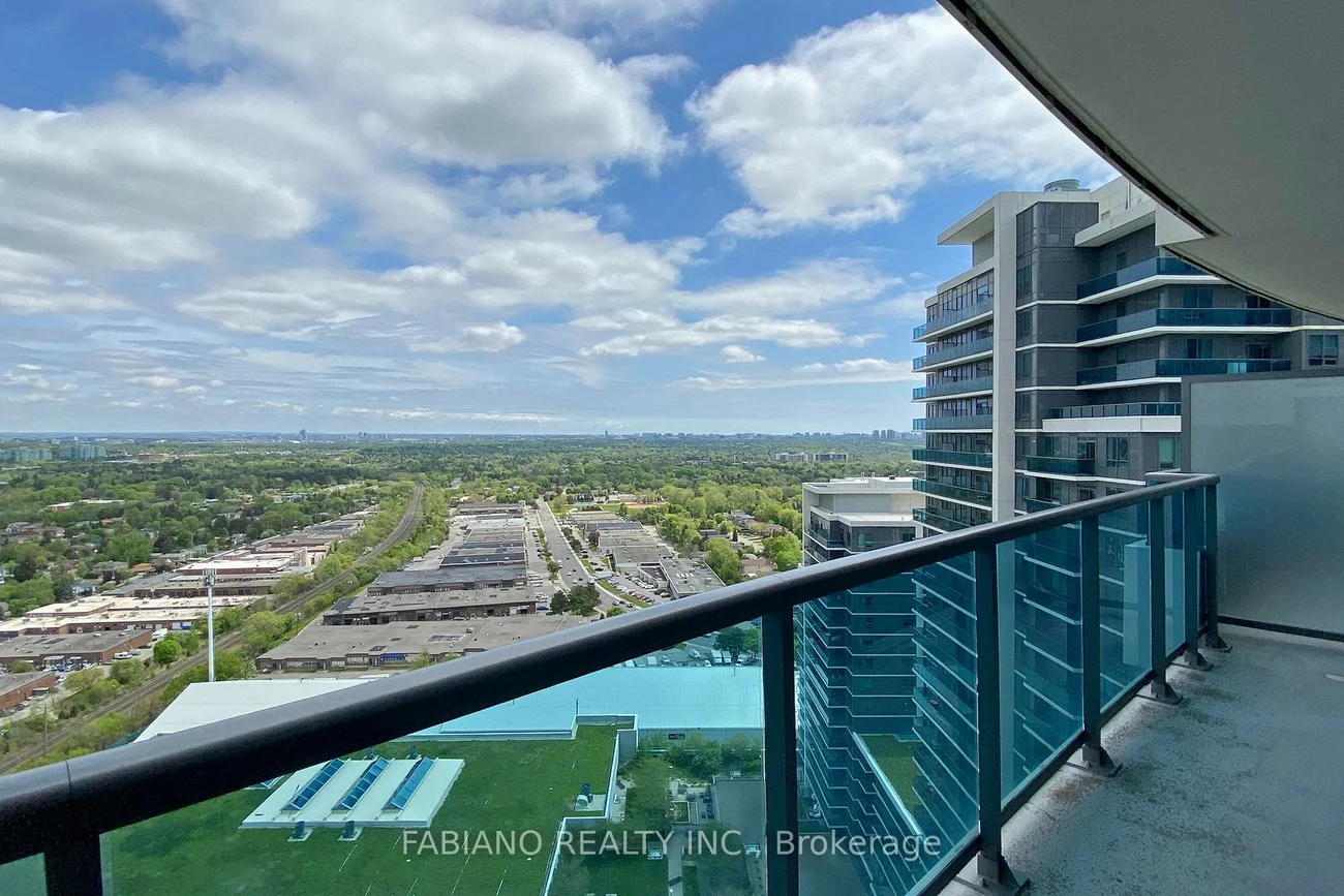 7171, Yonge, Thornhill, Markham