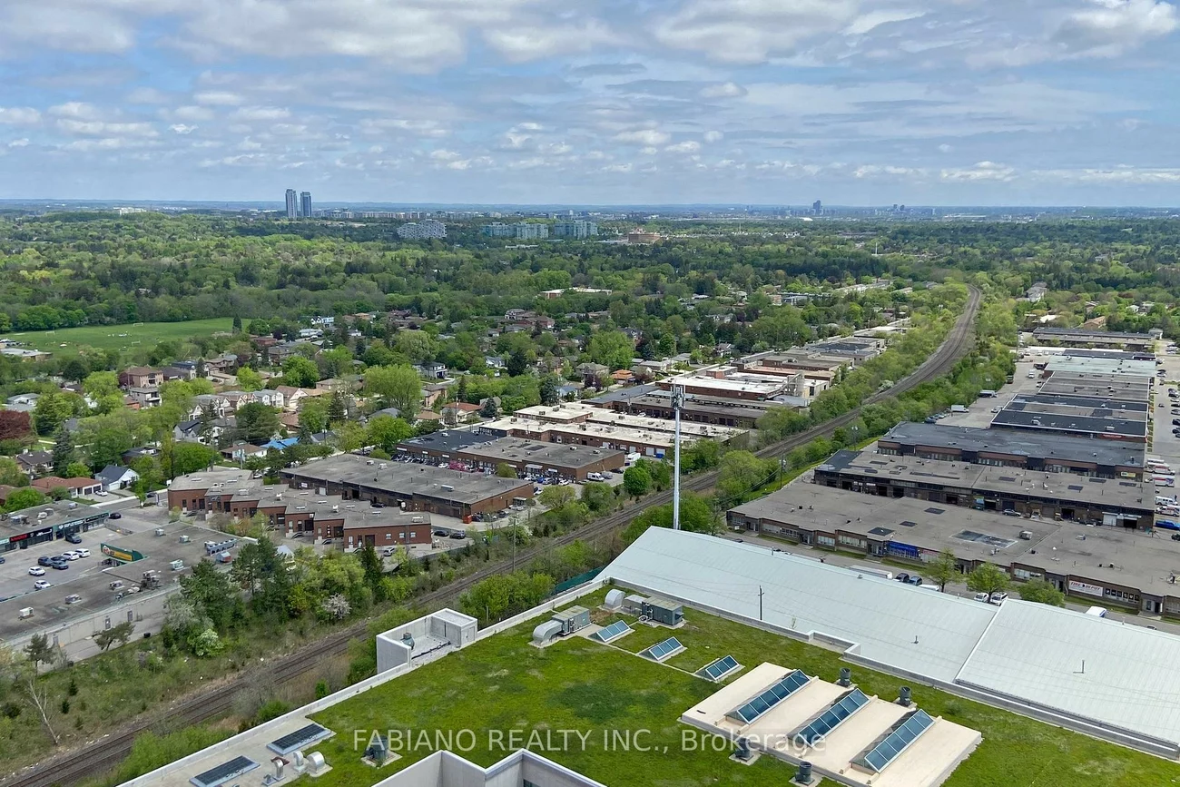 7171, Yonge, Thornhill, Markham