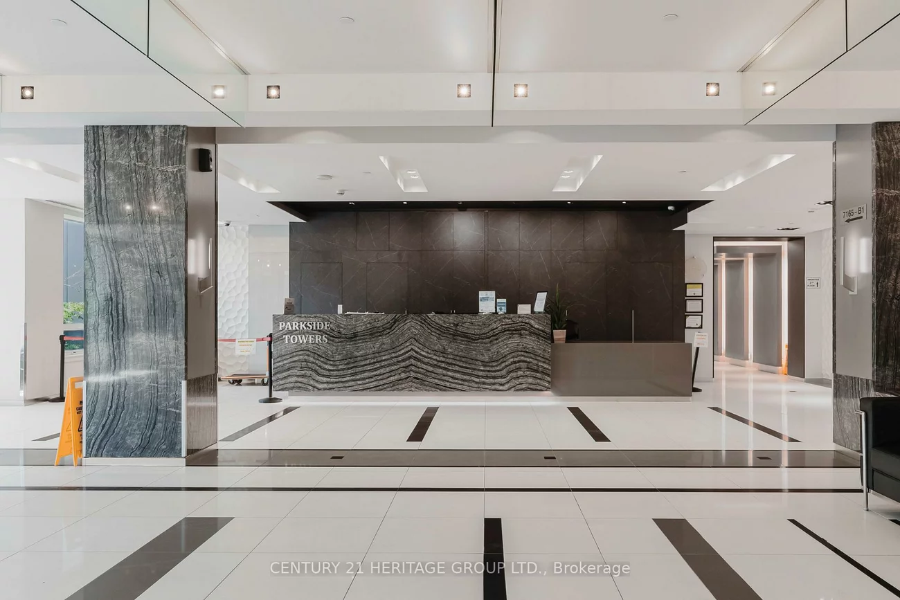 7165, Yonge, Grandview, Markham