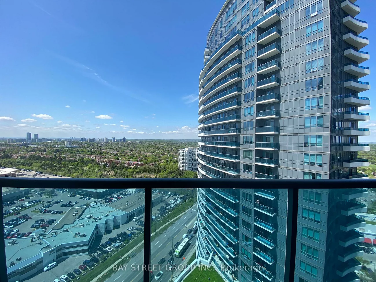 7161, Yonge, Grandview, Markham