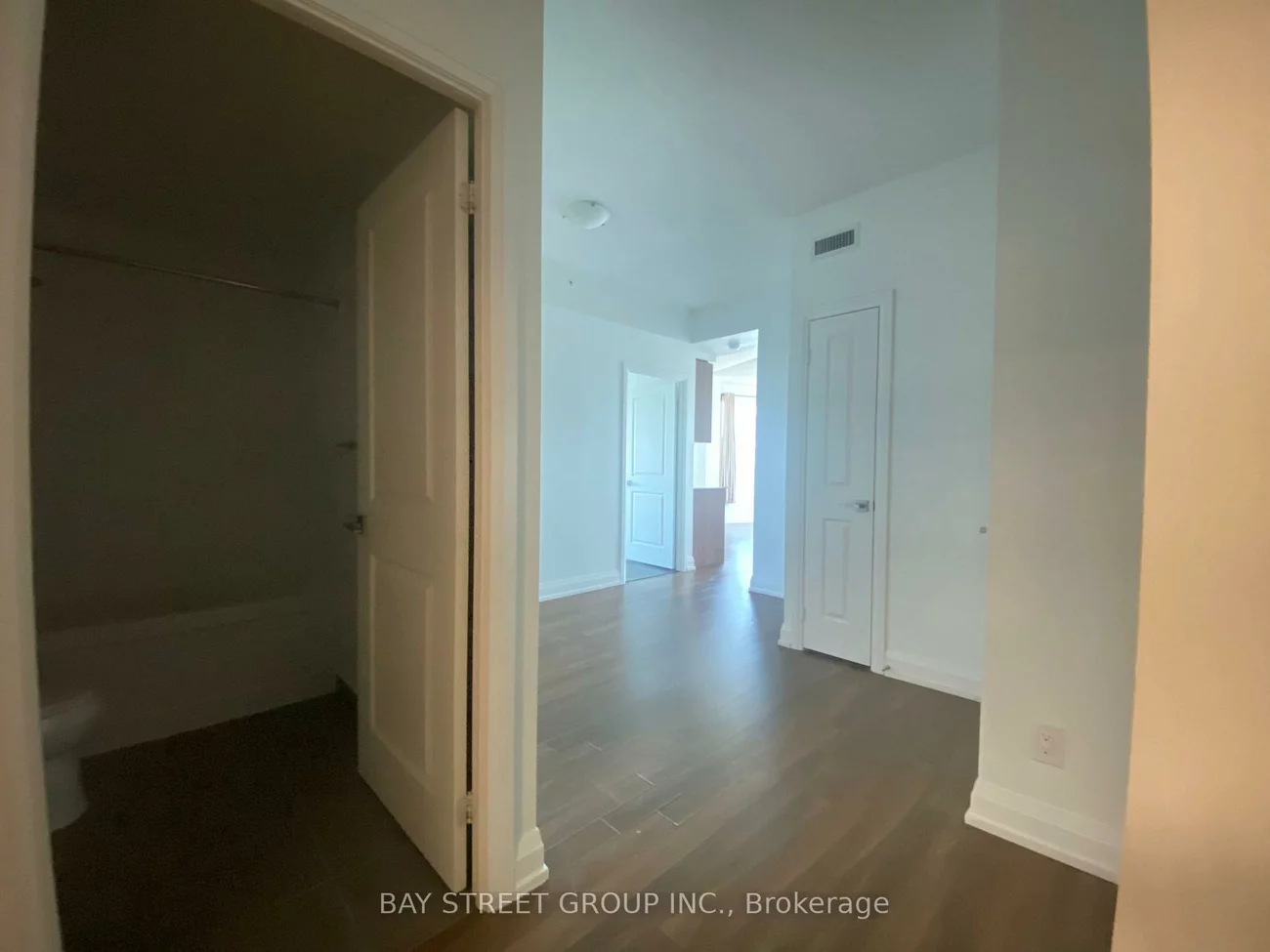 7161, Yonge, Grandview, Markham