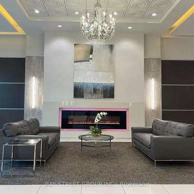 7161, Yonge, Grandview, Markham