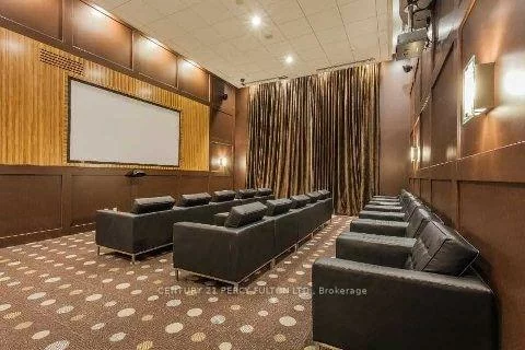 60, South Town Centre, Unionville, Markham