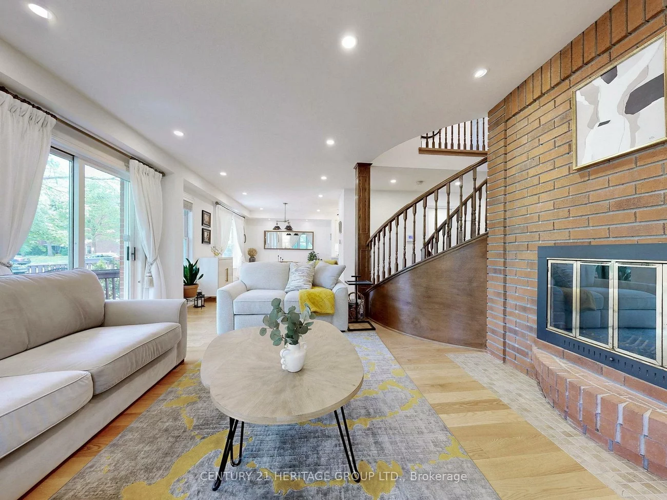 108, Confederation, Thornhill, Markham