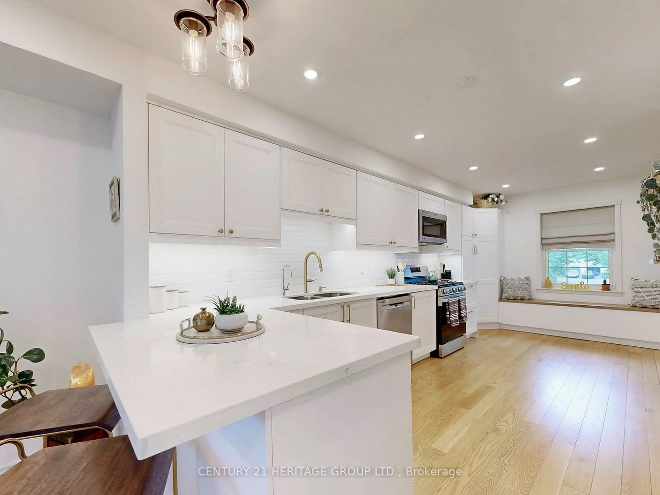 108, Confederation, Thornhill, Markham
