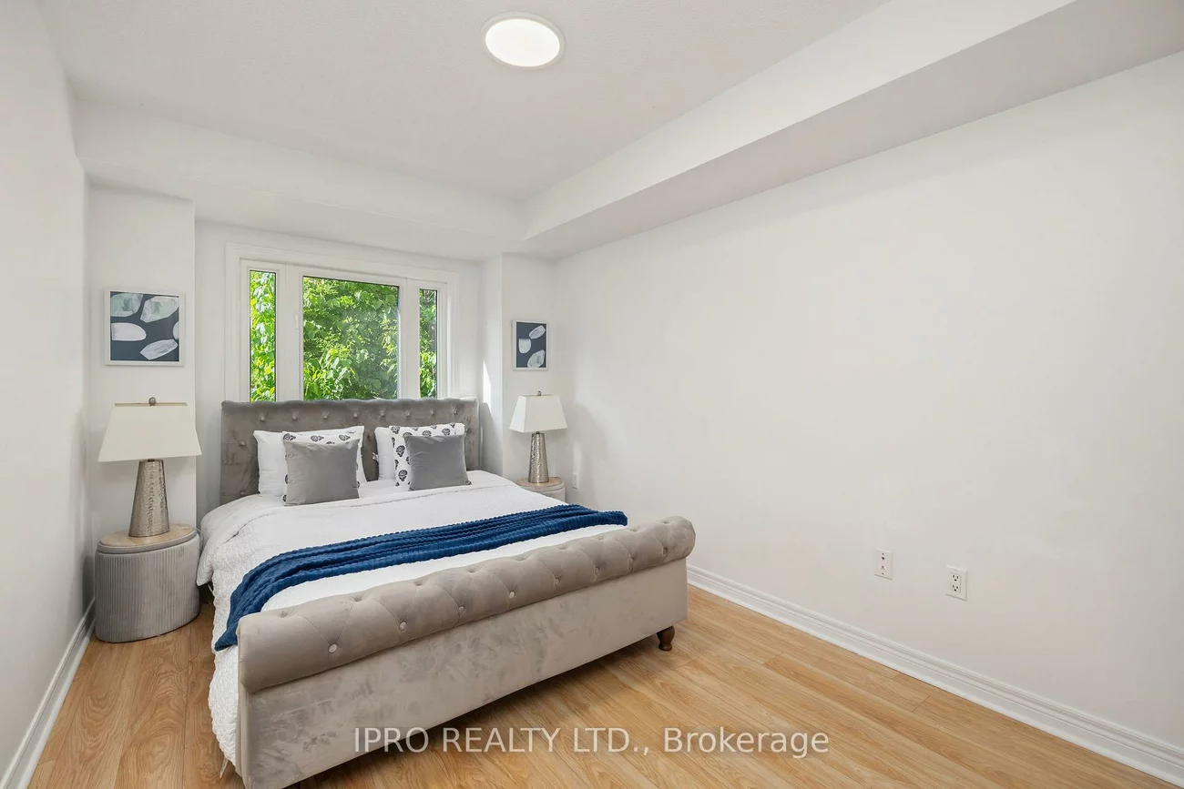 312, John, Aileen-Willowbrook, Markham
