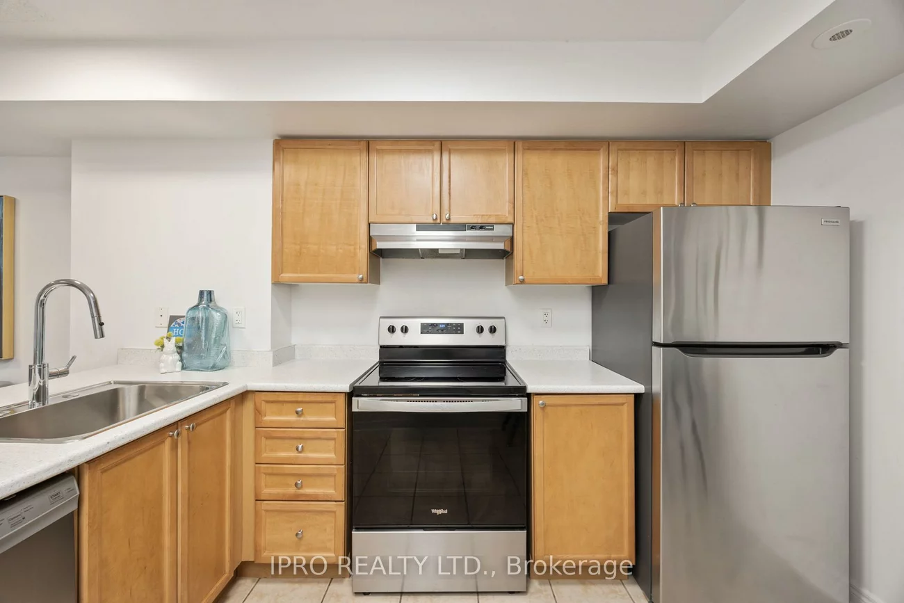 312, John, Aileen-Willowbrook, Markham