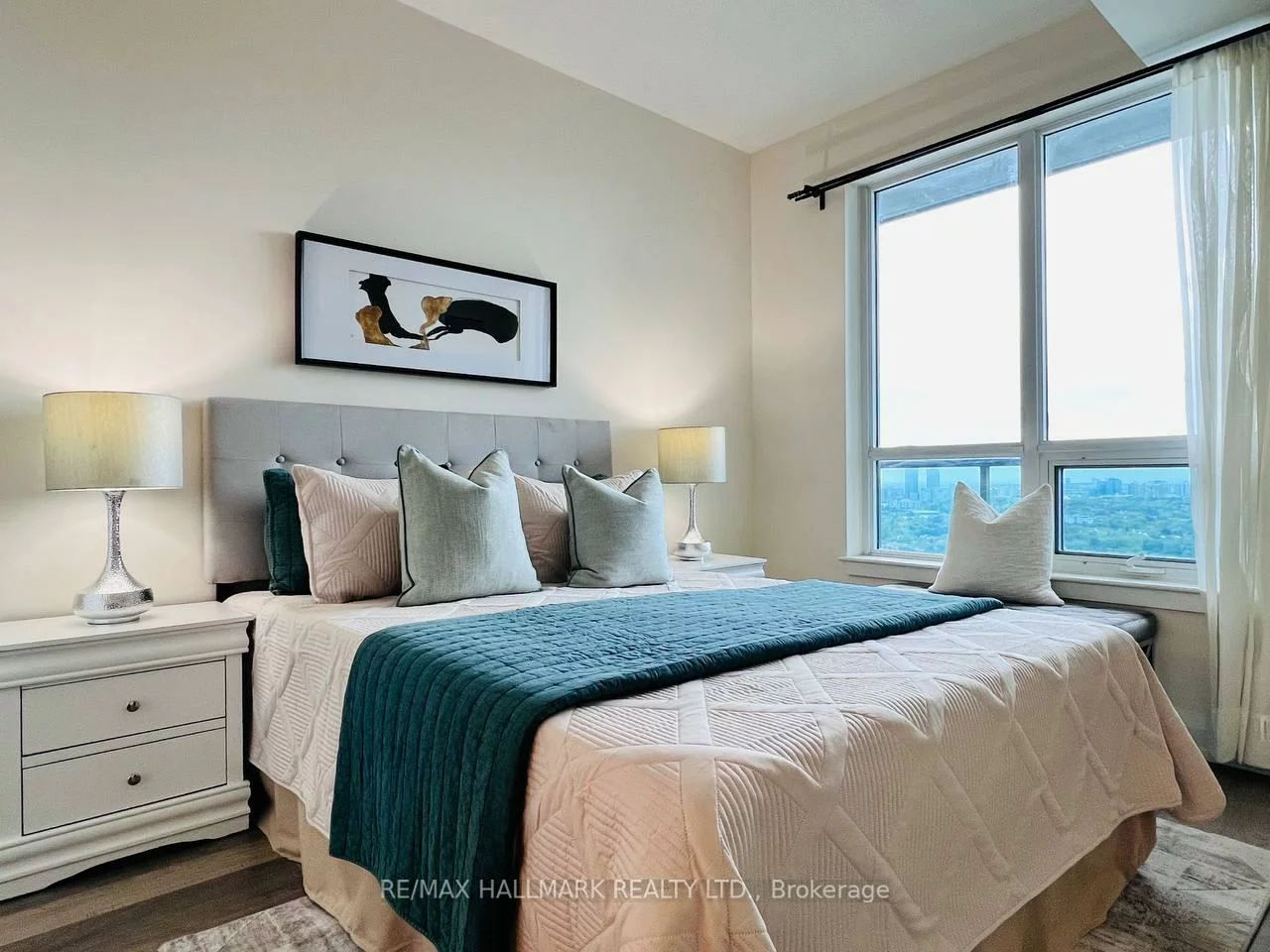 7161, Yonge, Grandview, Markham