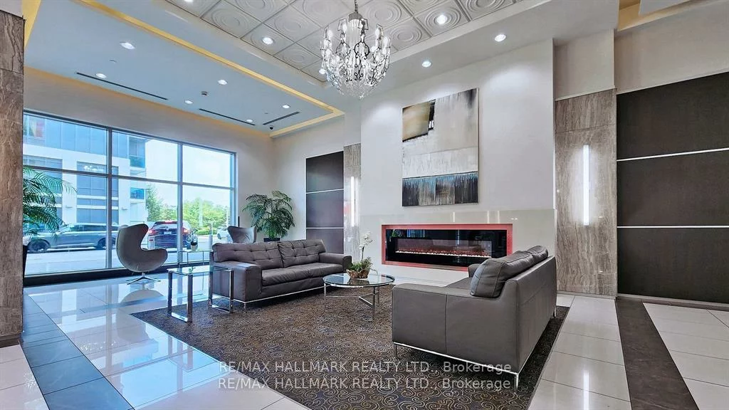 7161, Yonge, Grandview, Markham